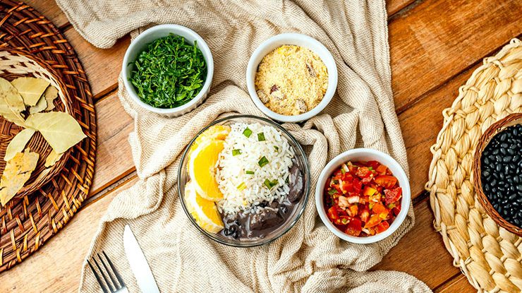 Comida típica de Portugal: conheça os pratos e sobremesas mais famosos! Comida típica de Portugal: conheça os pratos e sobremesas mais famosos!